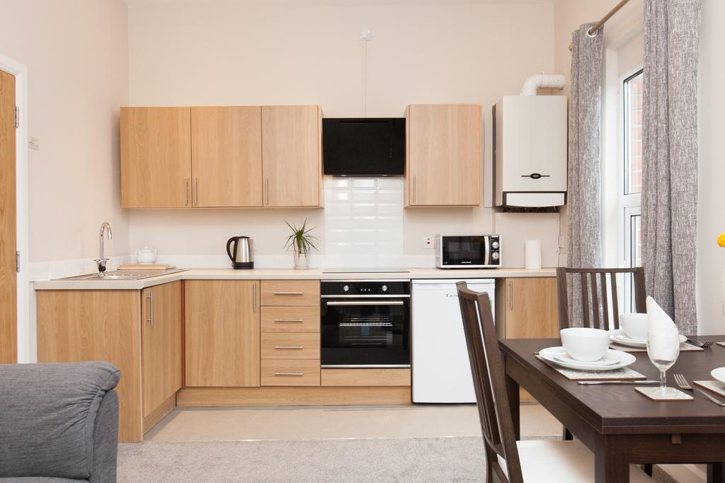 Giant Serviced Cliftonville House * Belfast