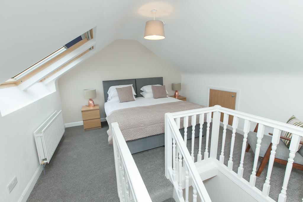 Giant Serviced Cliftonville House Apartment *