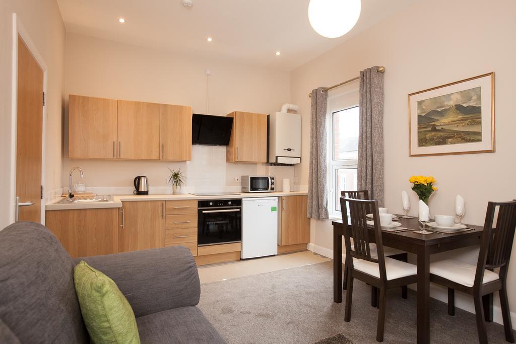 Apartment Giant Serviced Cliftonville House Belfast