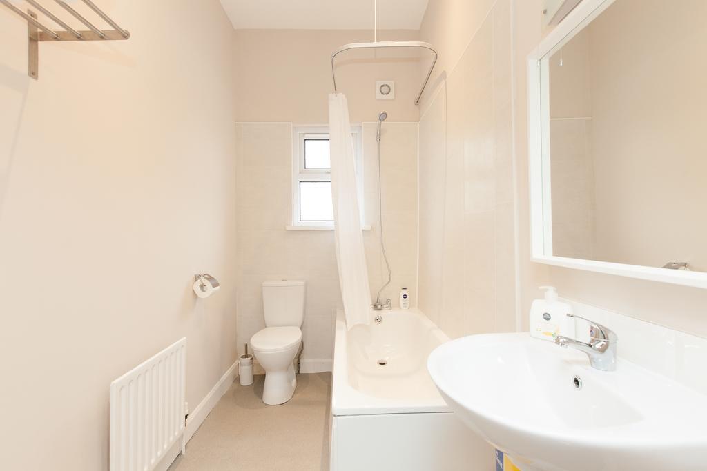 Giant Serviced Cliftonville House Apartment Belfast